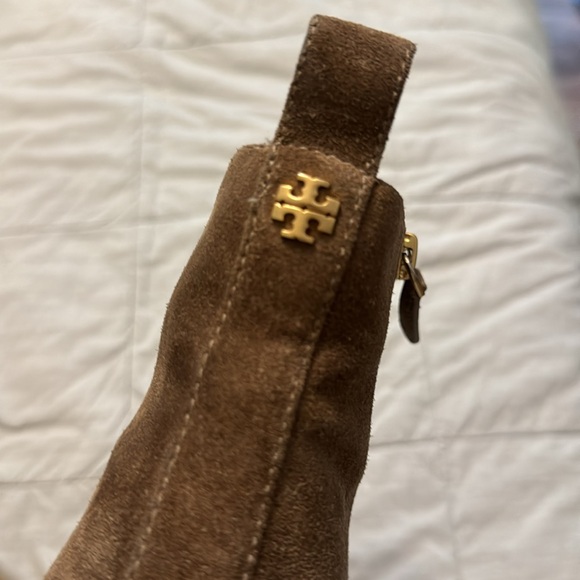 SUEDE LOGO LUG SOLE WEDGE BOOT color River rock - Picture 8 of 11